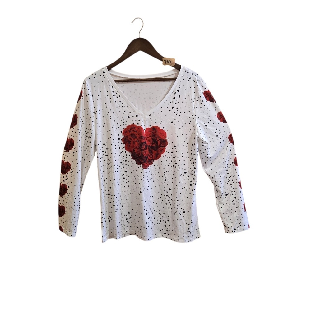 Womens Long Sleeve T Shirt‎ V Neck Heart Black White No Tag Unbranded SZ XL